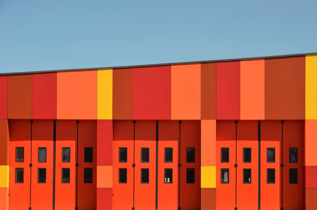 Warehouse roller shutter door